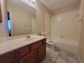 932 Winchester Ln in Mesquite, TX - Building Photo - Building Photo