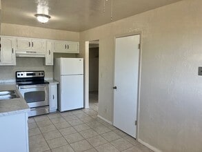 342 W 350 N in Vernal, UT - Building Photo - Building Photo