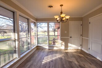 1000 Nancy Beth Dr in Kerrville, TX - Building Photo - Building Photo