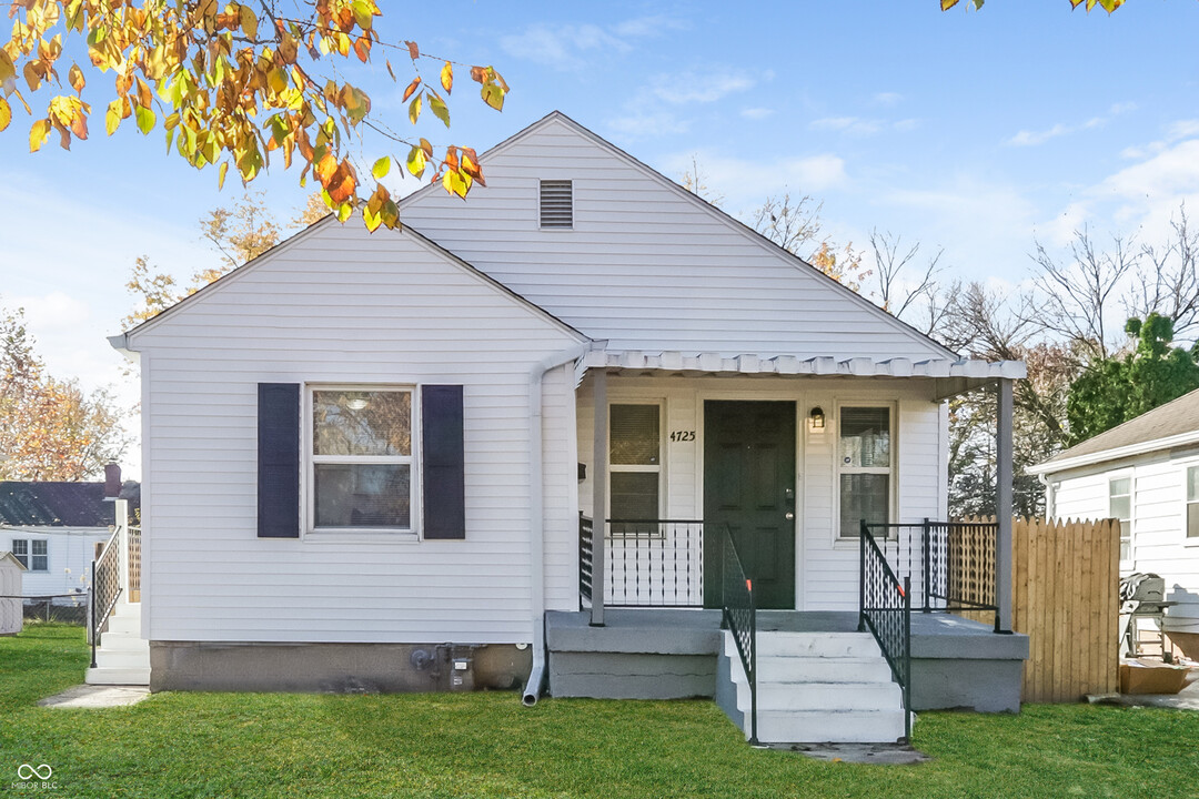 4725 E 16th St in Indianapolis, IN - Building Photo