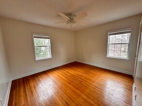 114 Crescent Ave, Unit A4 in Louisville, KY - Building Photo - Building Photo