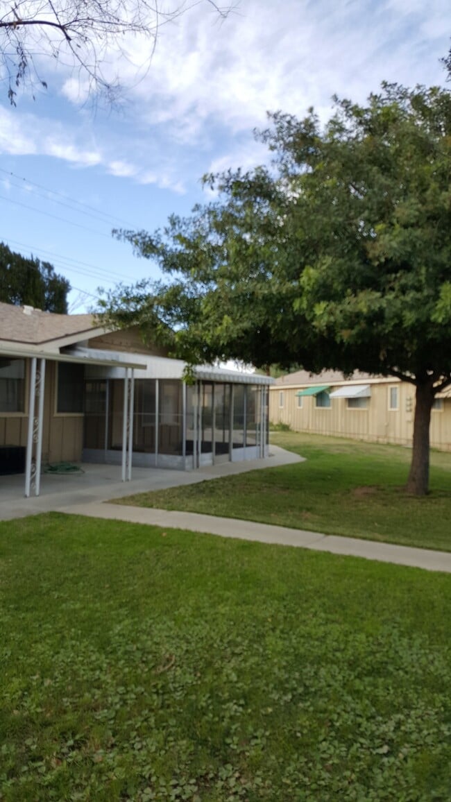 property at 150 E Lakeshore Dr