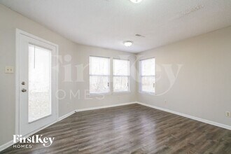 4229 Kestrel Ct in Indianapolis, IN - Building Photo - Building Photo
