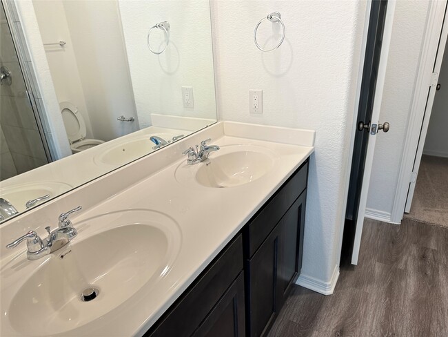 property at 16662 Moss Ln