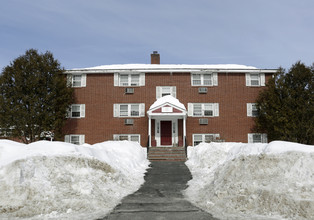 Heritage Estates in Milford, NH - Building Photo - Building Photo