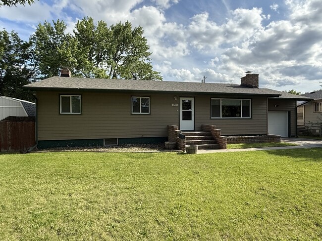 1436 Avenue D in Billings, MT - Foto de edificio - Building Photo