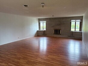 7009 Homestead Rd in Fort Wayne, IN - Building Photo - Building Photo