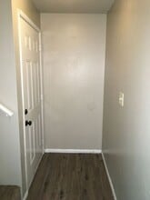 1603 Wood Ave in Sumner, WA - Building Photo - Building Photo