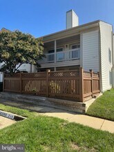 6143 Essex House Square in Alexandria, VA - Building Photo - Building Photo