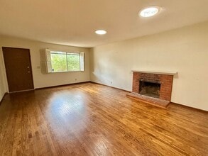 194 Wedgewood Ave in Los Gatos, CA - Building Photo - Building Photo