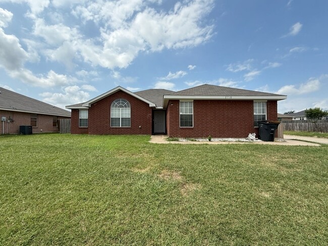 2710 Wesley Dr