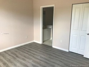 5860 W Sample Rd-Unit -20E in Coral Springs, FL - Building Photo - Building Photo
