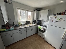 60 Kendra St in Moncton, NB - Building Photo