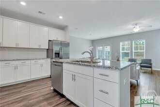 116 Ainsdale Dr in Richmond Hill, GA - Building Photo - Building Photo