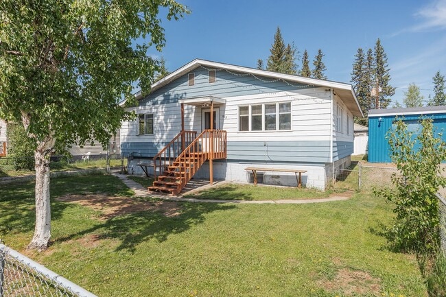 property at 812 Andrew St