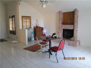 1755 Judith Resnik Dr in El Paso, TX - Building Photo - Building Photo