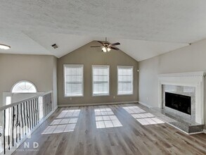 676 Togwatee Pass in Hampton, GA - Building Photo - Building Photo