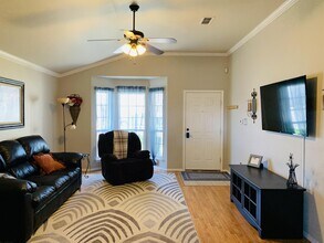 6525 91st Pl in Lubbock, TX - Foto de edificio - Building Photo