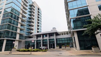 125 S Green St in Chicago, IL - Building Photo