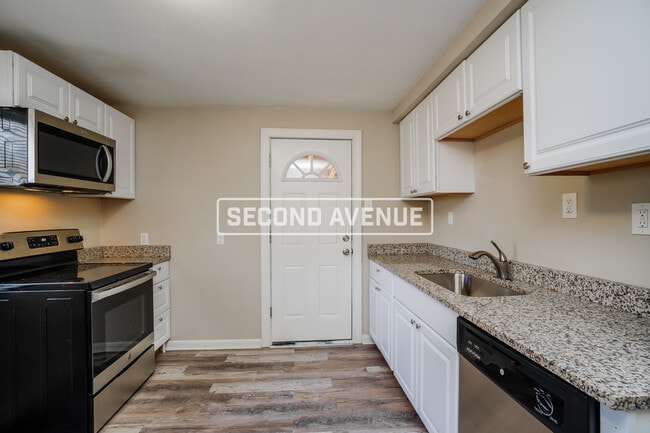223 Auburn St in Penn Hills, PA - Building Photo - Building Photo