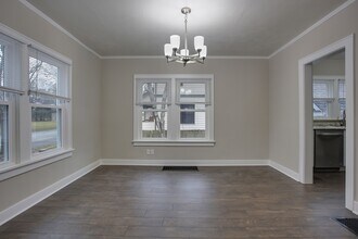 202 W Florida Ave in Urbana, IL - Building Photo - Building Photo
