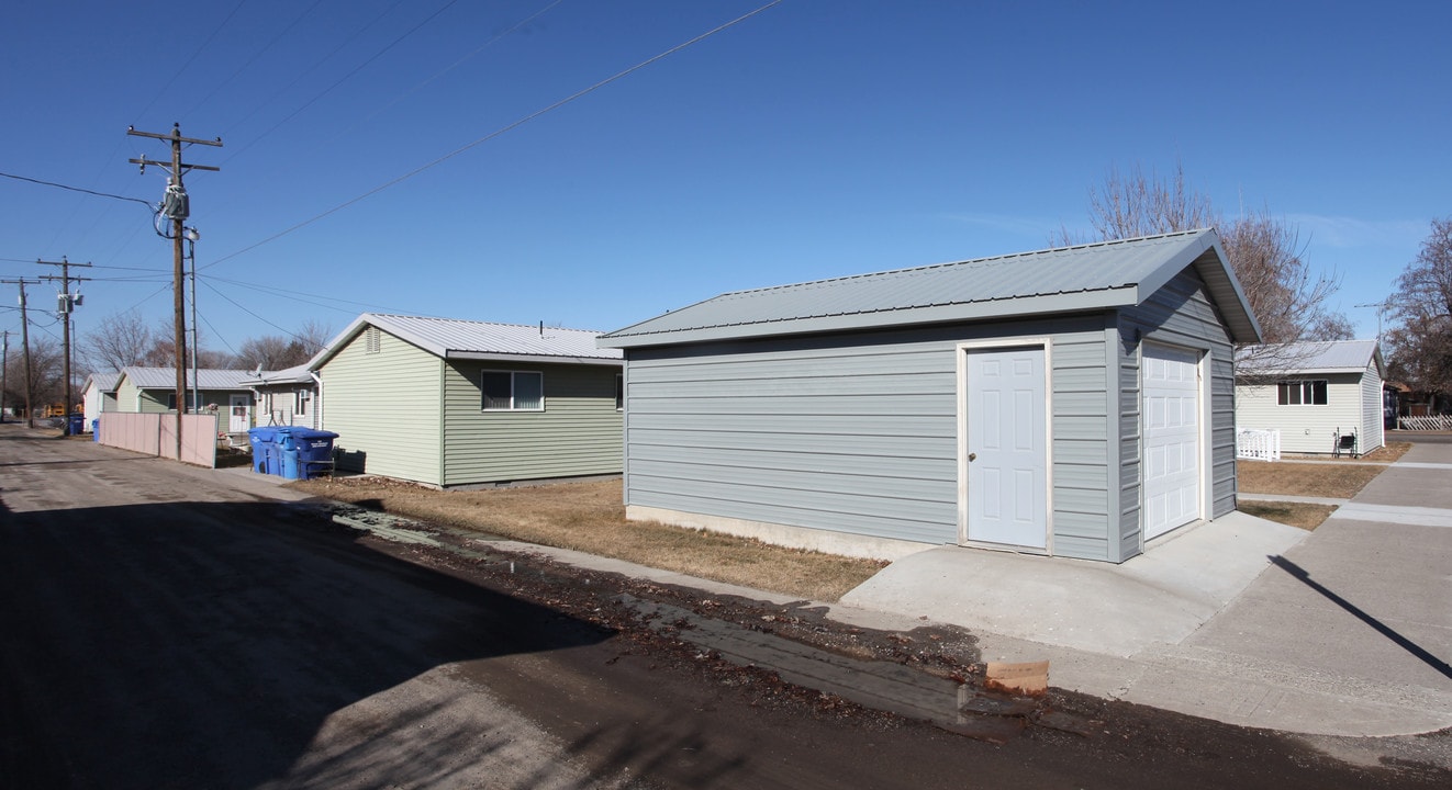 Autumn Lane Apartments in Wendell, ID - Building Photo