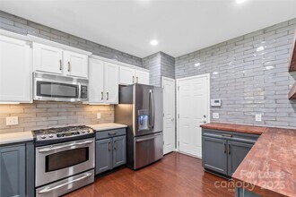 15627 Canmore Street in Charlotte, NC - Building Photo - Building Photo