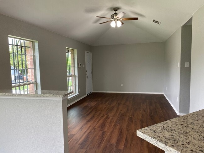 2520 Fatima Ave in Dallas, TX - Building Photo - Building Photo