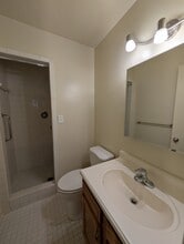 Brandon Point Apartments in Roanoke, VA - Foto de edificio - Building Photo