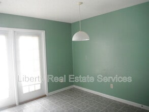 1100 Pineland Ave in Hinesville, GA - Building Photo - Building Photo