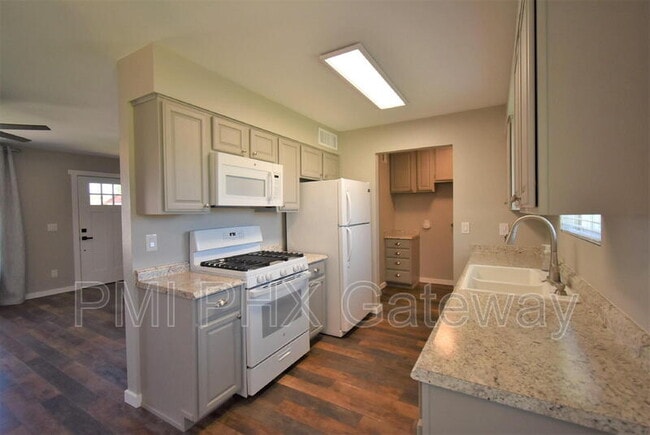 333 E Park Ave in Gilbert, AZ - Building Photo - Building Photo