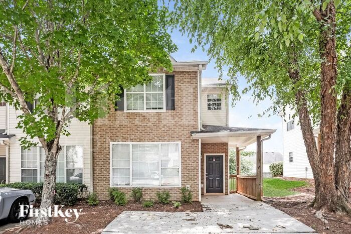2473 Brianna Dr in Hampton, GA - Building Photo