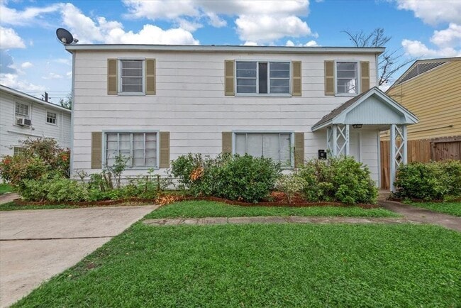 property at 3444 Blodgett St