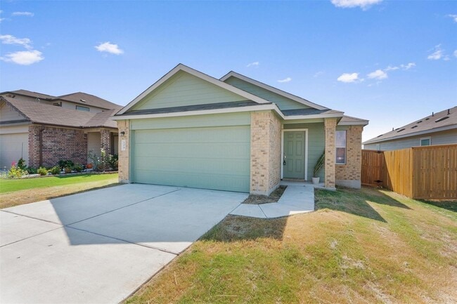 108 Joe Kidd Ln in Jarrell, TX - Building Photo - Building Photo