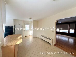 32 Belfield St in Portland, ME - Building Photo - Building Photo