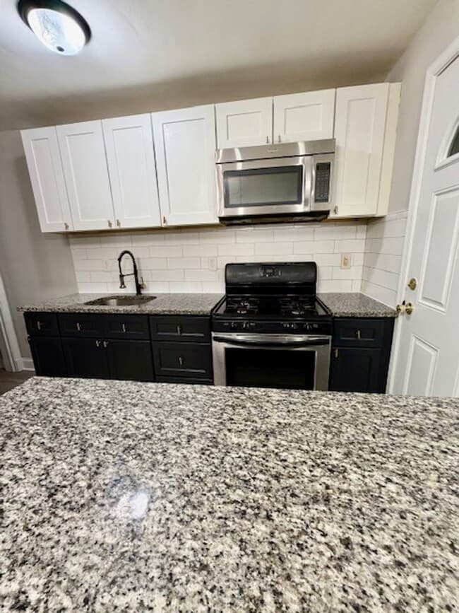 property at 3607 Lyndale Ave