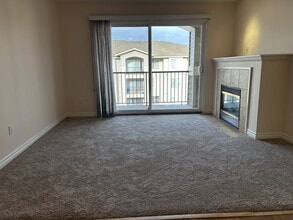 7504-7504 Topaz Dr in Chilliwack, BC - Building Photo - Building Photo