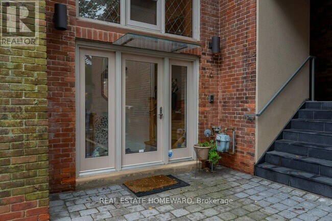 21 Swanwick Ave in Toronto, ON - Building Photo - Building Photo