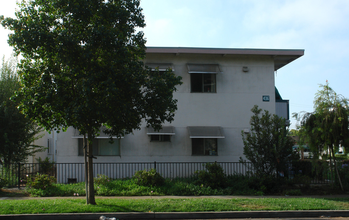 436 Lewis Rd in San Jose, CA - Foto de edificio