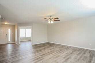3315 Grove Berry Ln in Indianapolis, IN - Building Photo - Building Photo