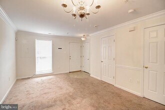 607 Cawley Dr in Frederick, MD - Building Photo - Building Photo