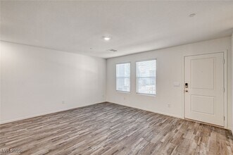7379 Raimee Brk St in North Las Vegas, NV - Building Photo - Building Photo