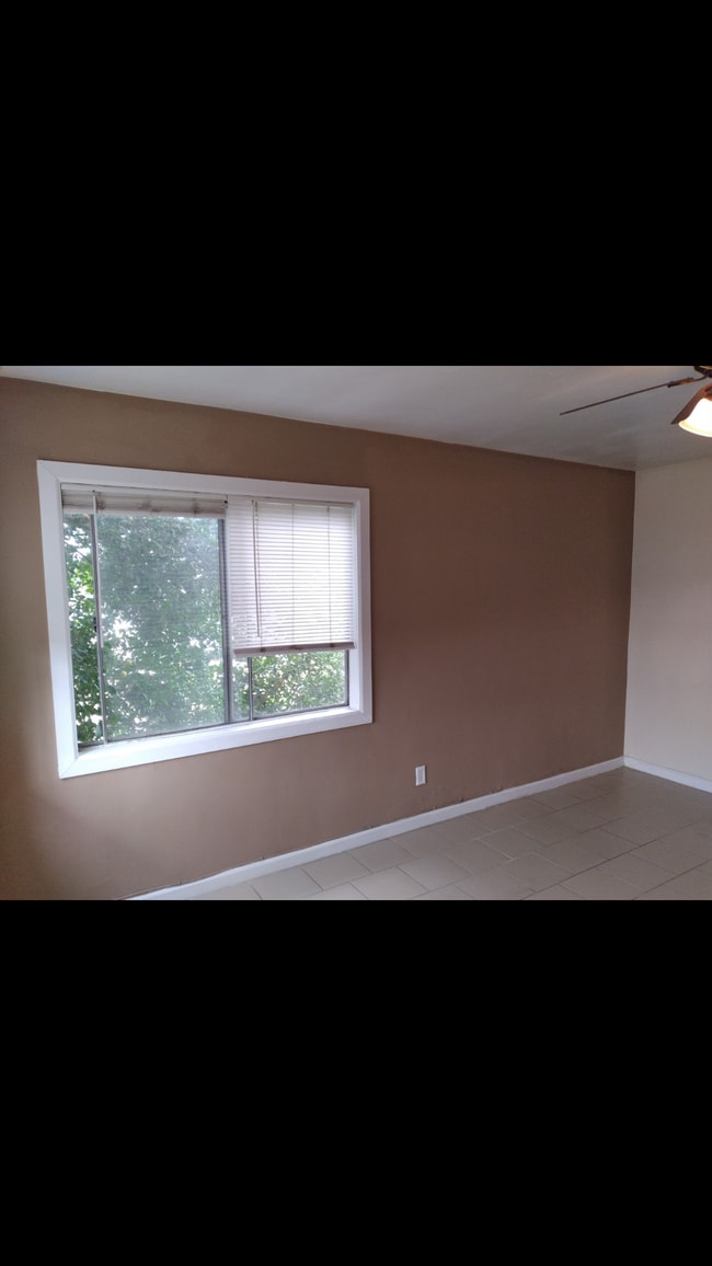 5807 King Ave, Unit 5807 King Ave