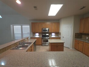3027 Providence Oak St, Unit 714106 in Houston, TX - Building Photo - Building Photo