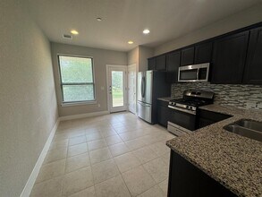11309 Culzean Castle Dr in Austin, TX - Foto de edificio - Building Photo