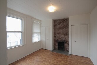 701 Mifflin Ave, Unit 5 in Pittsburgh, PA - Building Photo - Building Photo