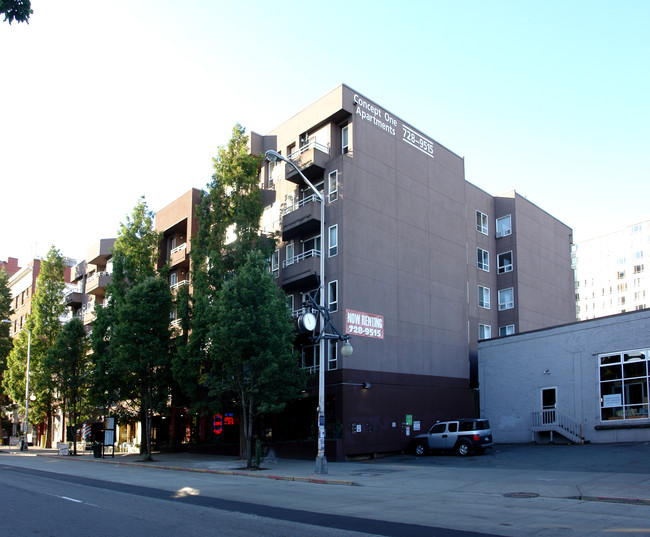 Concept One Apartments in Seattle, WA - Building Photo - Building Photo