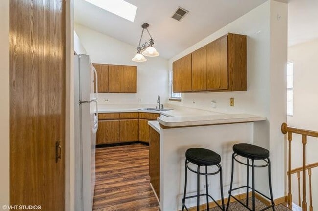 1291 Coldspring Rd in Carol Stream, IL - Building Photo - Building Photo