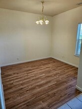 Snyder Avenue Townhomes in Carson City, NV - Foto de edificio - Building Photo