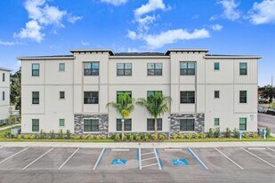 Bridgewater Landing Apartments in Riverview, FL - Building Photo